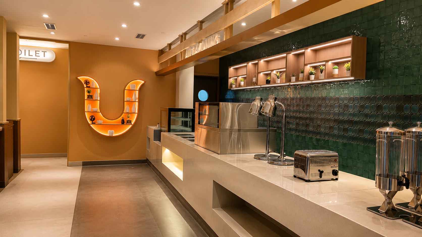 Food & Beverage Station